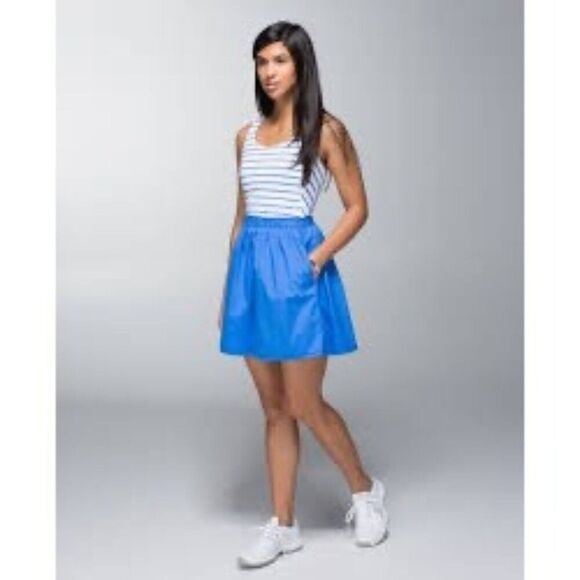 Lululemon RARE Club Dress Deauville Stripe Pipe Dream Blue White Size 8 - Picture 12 of 15